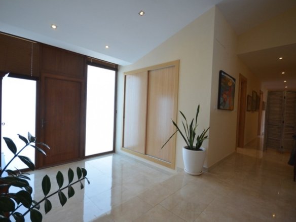 5 Bedroom 5 Bathroom Villa in Albacete - Caza De Casa