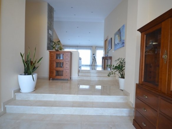 5 Bedroom 5 Bathroom Villa in Albacete - Caza De Casa