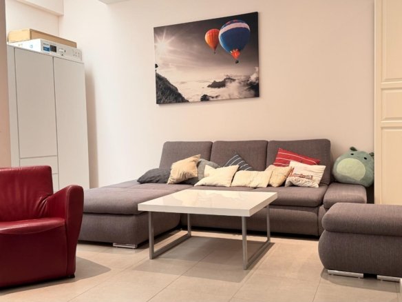 5 Bedroom 3 Bathroom Villa in Torrevieja - Caza De Casa