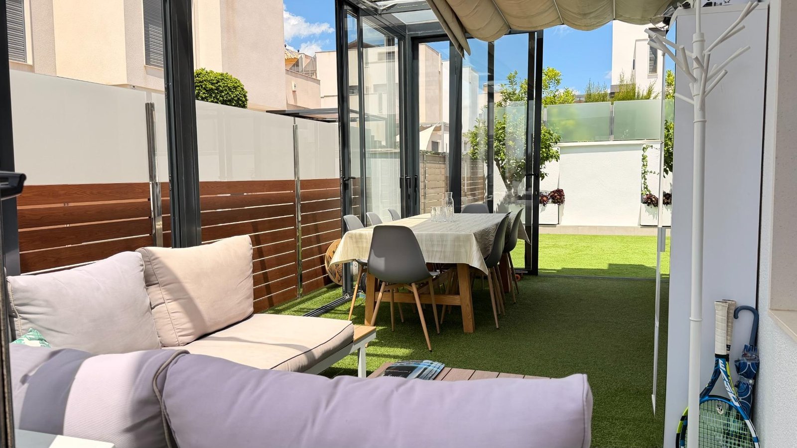 5 Bedroom 3 Bathroom Villa in Torrevieja - Caza De Casa