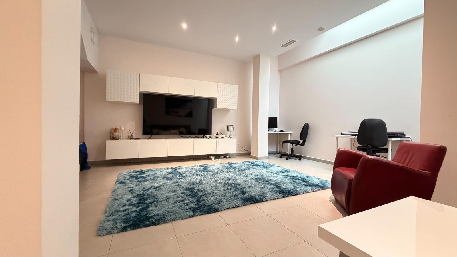 5 Bedroom 3 Bathroom Villa in Torrevieja - Caza De Casa