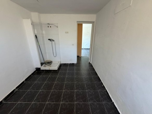 4 Bedroom 2 Bathroom Villa in Torrevieja - Caza De Casa