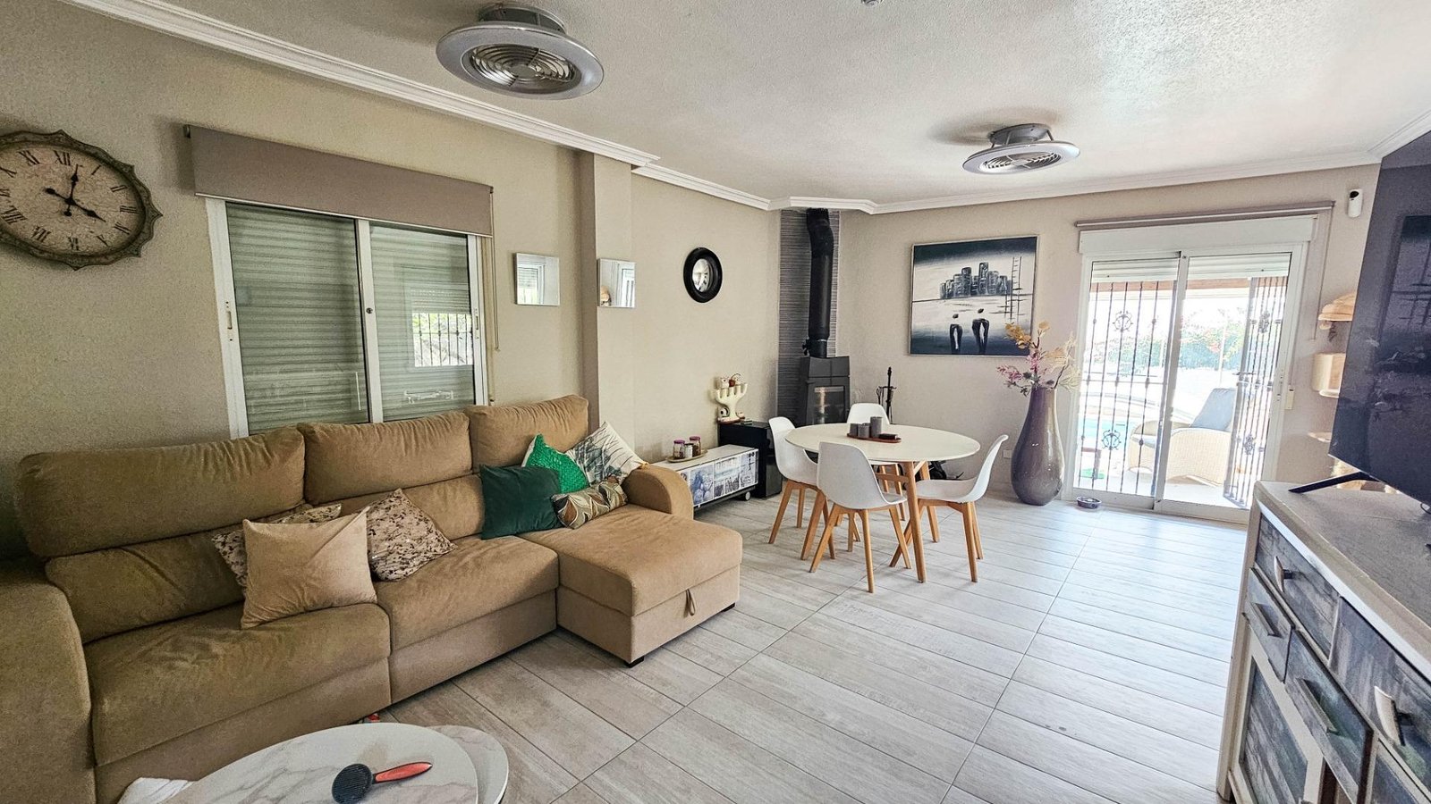 3 Bedroom 3 Bathroom Villa in Orihuela Costa - Caza De Casa
