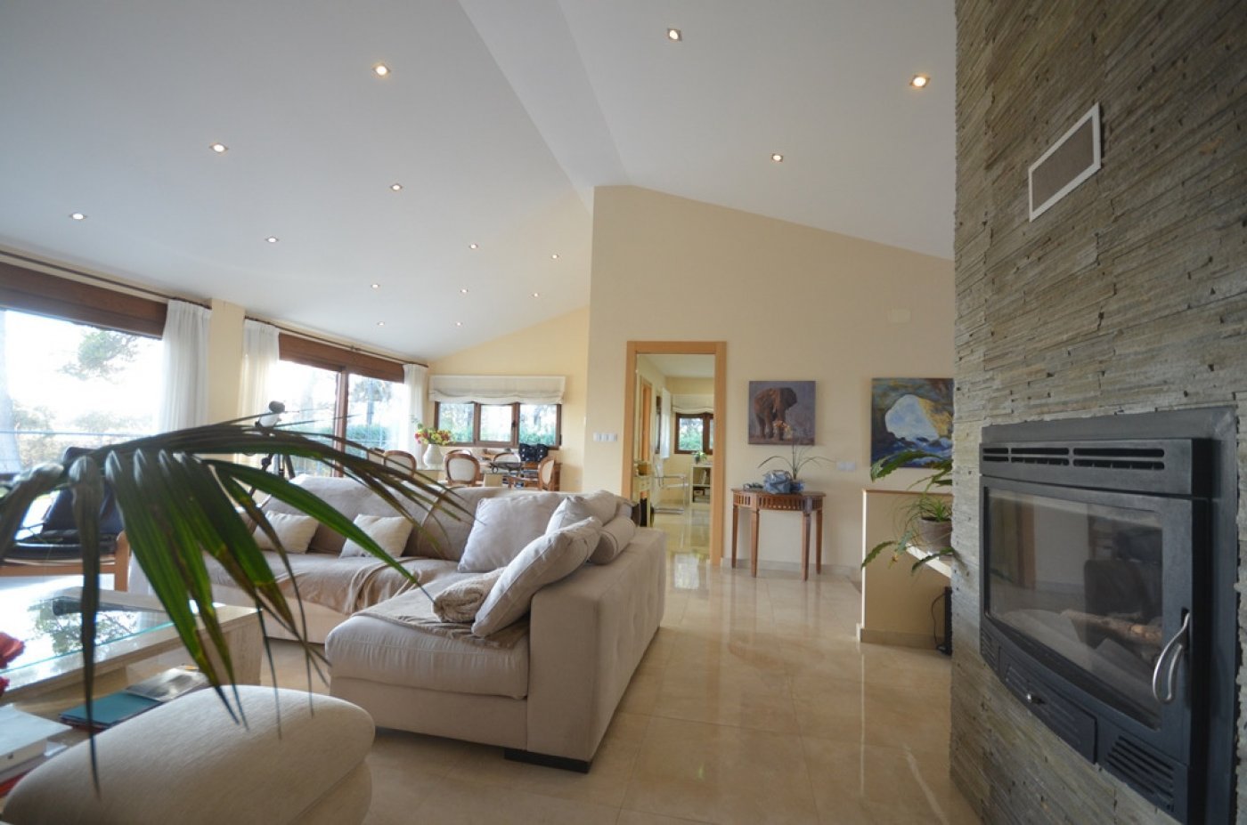 5 Bedroom 5 Bathroom Villa in Albacete - Caza De Casa