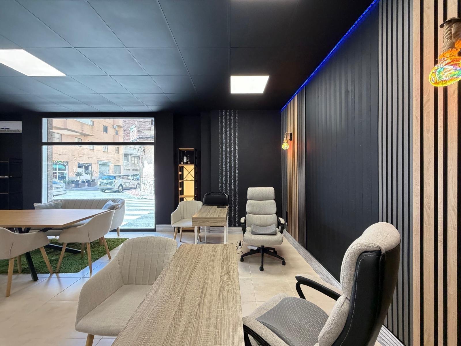 2 Bedroom 1 Bathroom Commercial in Torrevieja - Caza De Casa