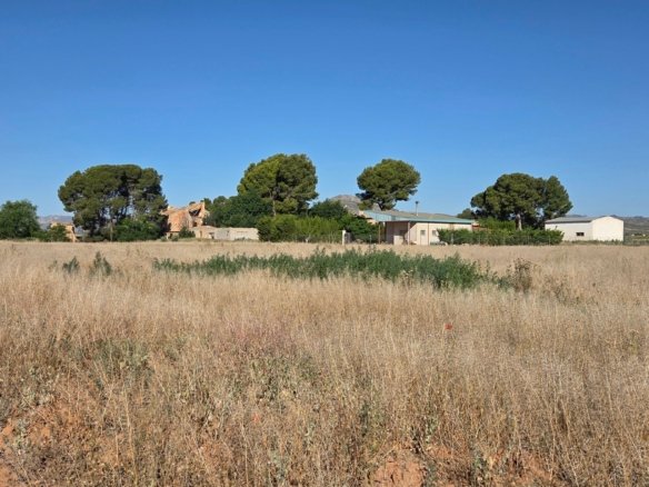 1 Bathroom Country House in Yecla - Caza De Casa