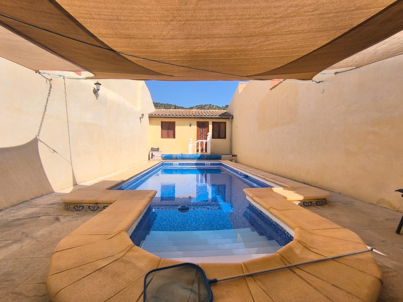 40cd22d1ca31c3e9 4 Bedroom 2 Bathroom Villa in Chinorlet - Caza De Casa
