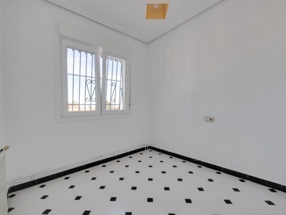 3 Bedroom 3 Bathroom Villa in Torrevieja - Caza De Casa
