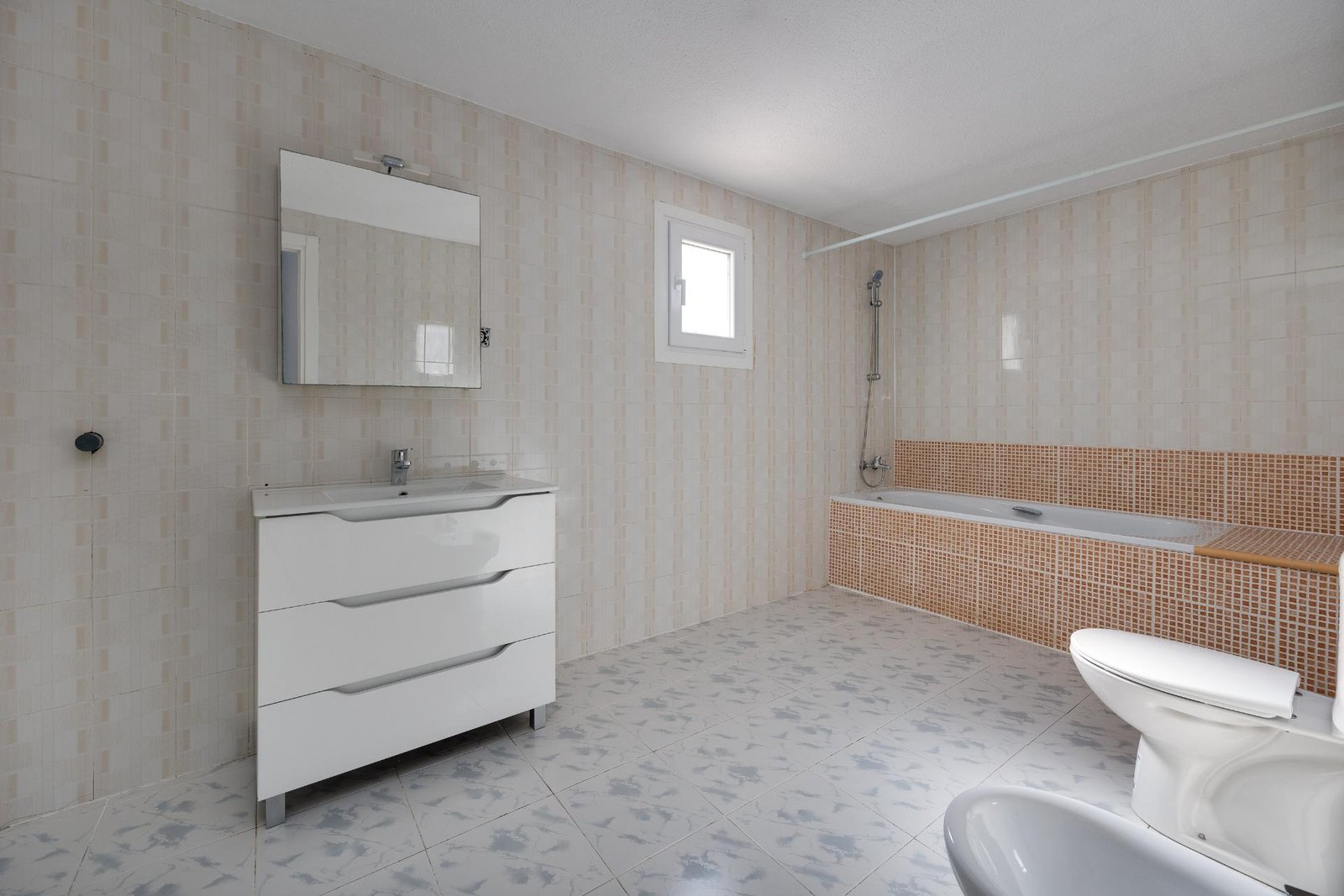 41-25 3 Bedroom 3 Bathroom Villa in Torrevieja - Caza De Casa