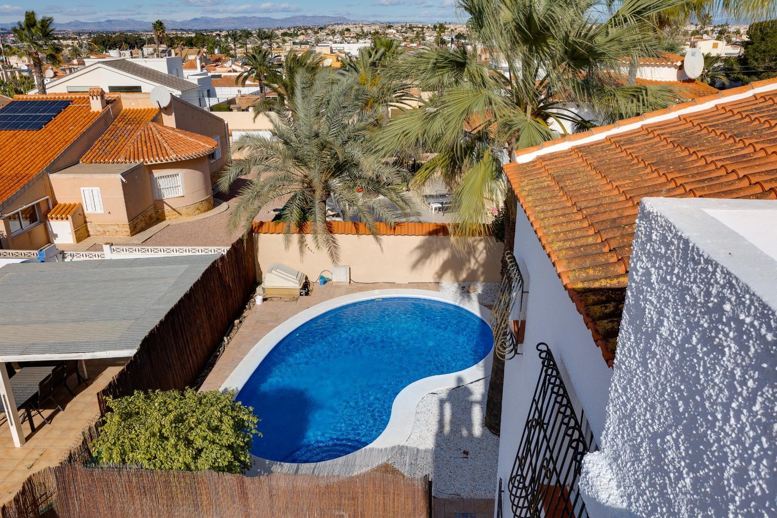 41-46 3 Bedroom 3 Bathroom Villa in Torrevieja - Caza De Casa
