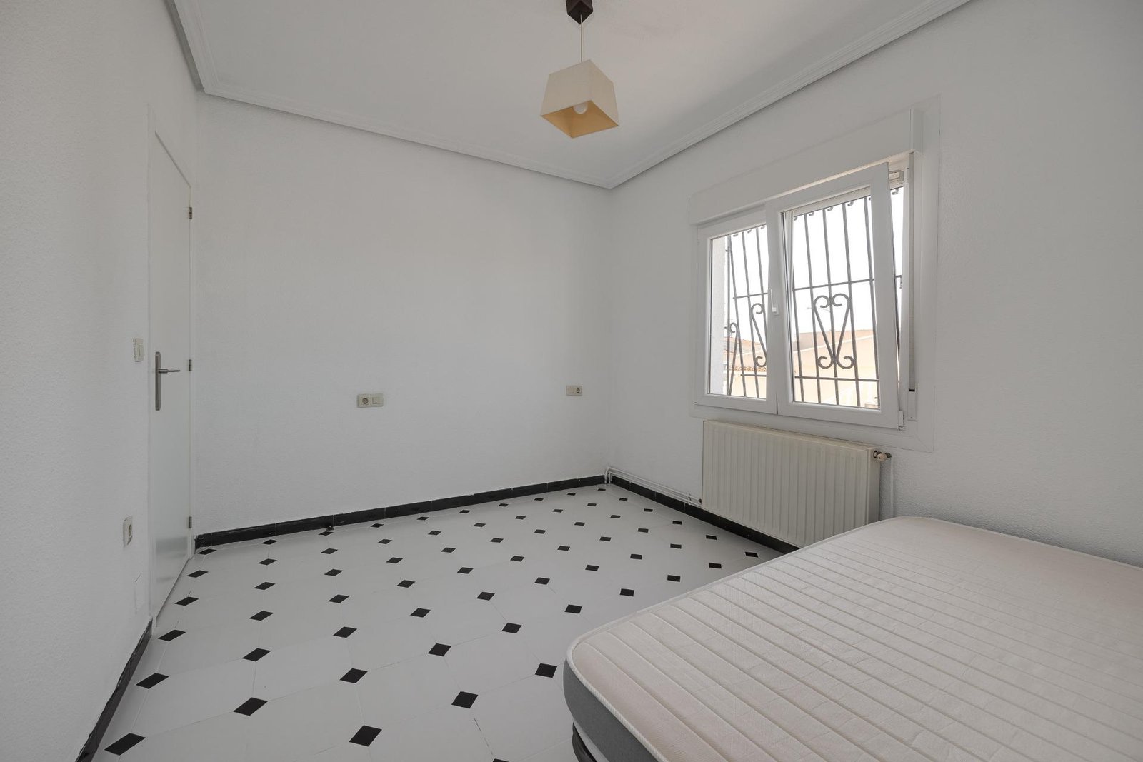 41-9 3 Bedroom 3 Bathroom Villa in Torrevieja - Caza De Casa