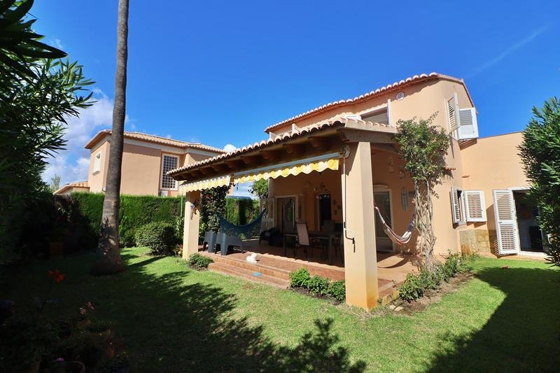 3 Bedroom 2 Bathroom Villa in Oliva - Caza De Casa