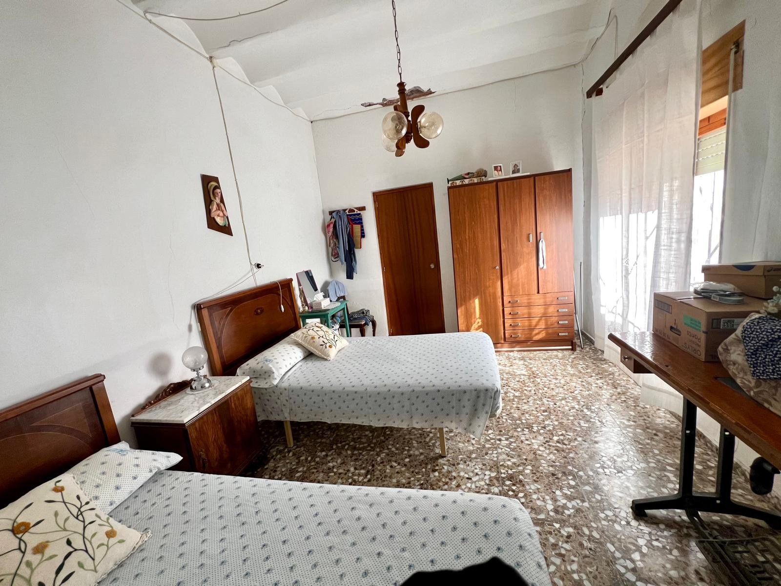 4121f9a2b3c25870 6 Bedroom 1 Bathroom Country House in Monóvar/Monóver - Caza De Casa
