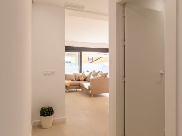 3 Bedroom 2 Bathroom Villa in Torrevieja - Caza De Casa