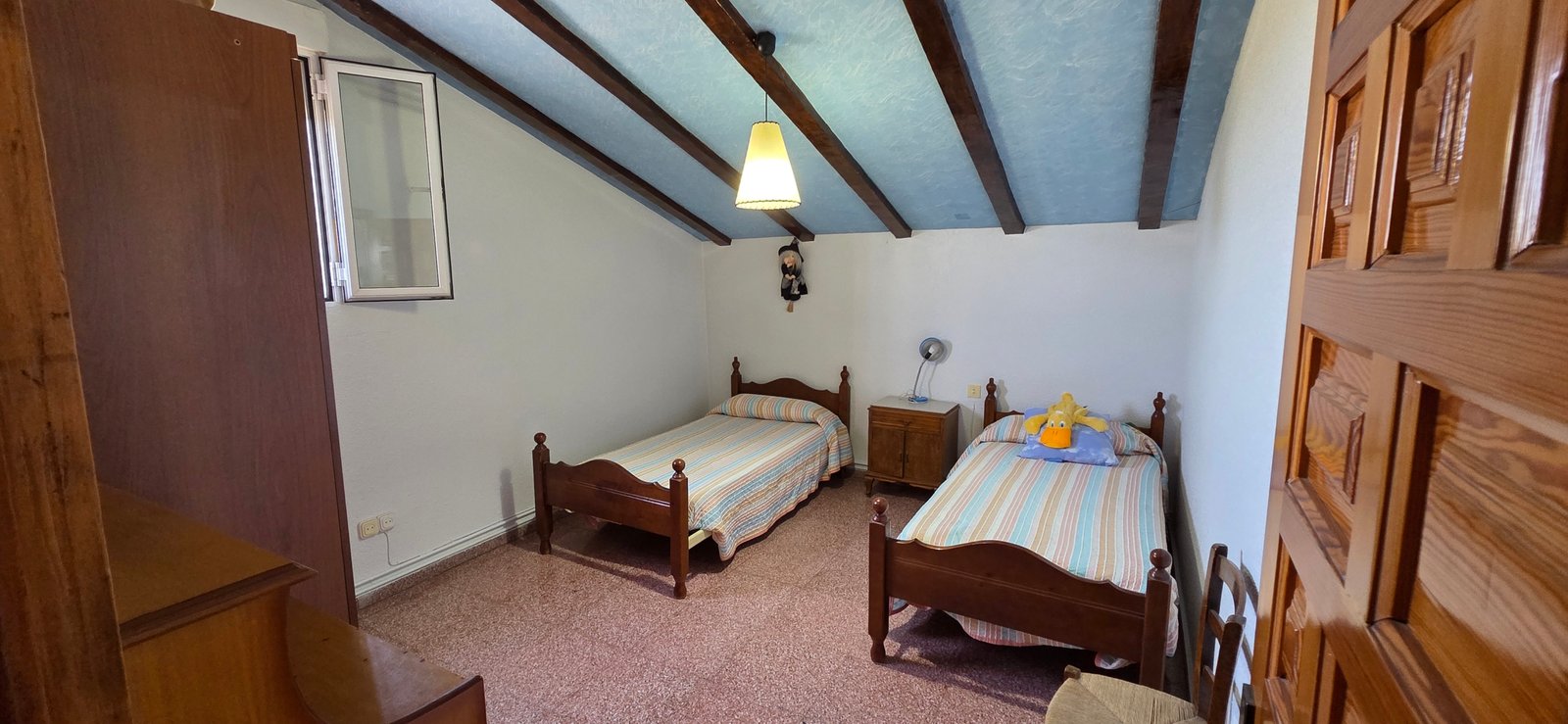 6 Bedroom 3 Bathroom Country House in Yecla - Caza De Casa