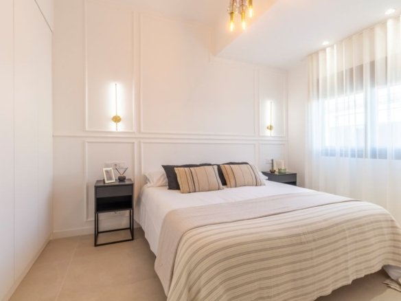 3 Bedroom 2 Bathroom Villa in Torrevieja - Caza De Casa