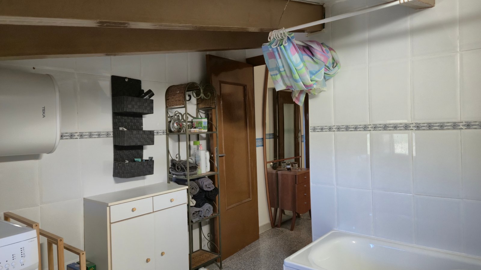 4 Bedroom 1 Bathroom Country House in Almansa - Caza De Casa