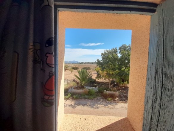 4 Bedroom 1 Bathroom Country House in Pinoso - Caza De Casa