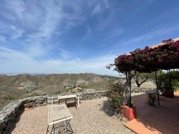 4 Bedroom 1 Bathroom Country House in Cartagena - Caza De Casa