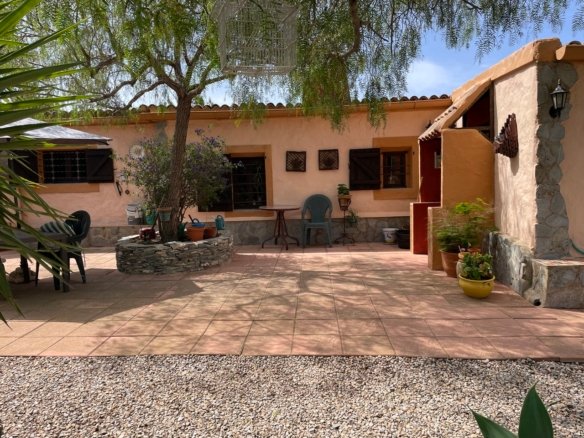 4 Bedroom 1 Bathroom Country House in Cartagena - Caza De Casa