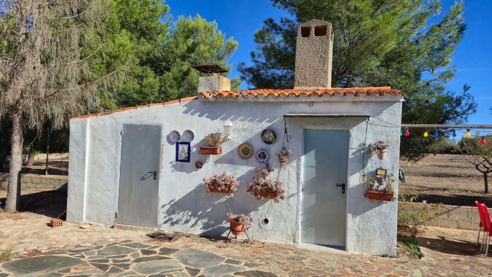 4 Bedroom 1 Bathroom Country House in Almansa - Caza De Casa