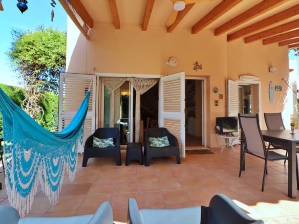 3 Bedroom 2 Bathroom Villa in Oliva - Caza De Casa