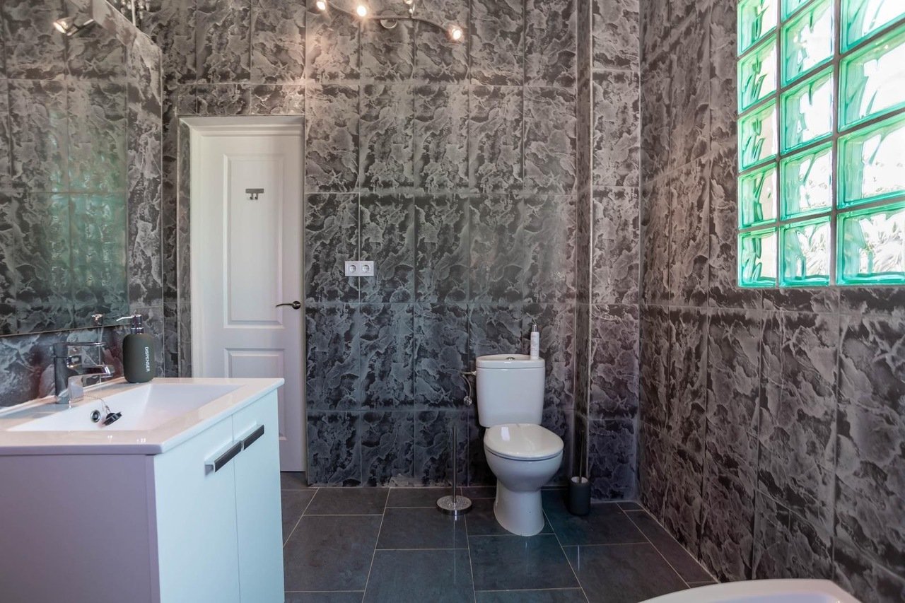 469b896e-3821-47d2-a094-e550ca6add03_xlarge 4 Bedroom 3 Bathroom Villa in San Miguel de Salinas - Caza De Casa