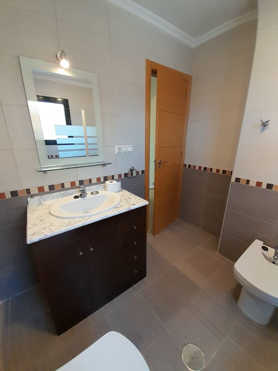 5 Bed 3 Bath Villa in Ciudad Quesada - Caza De Casa