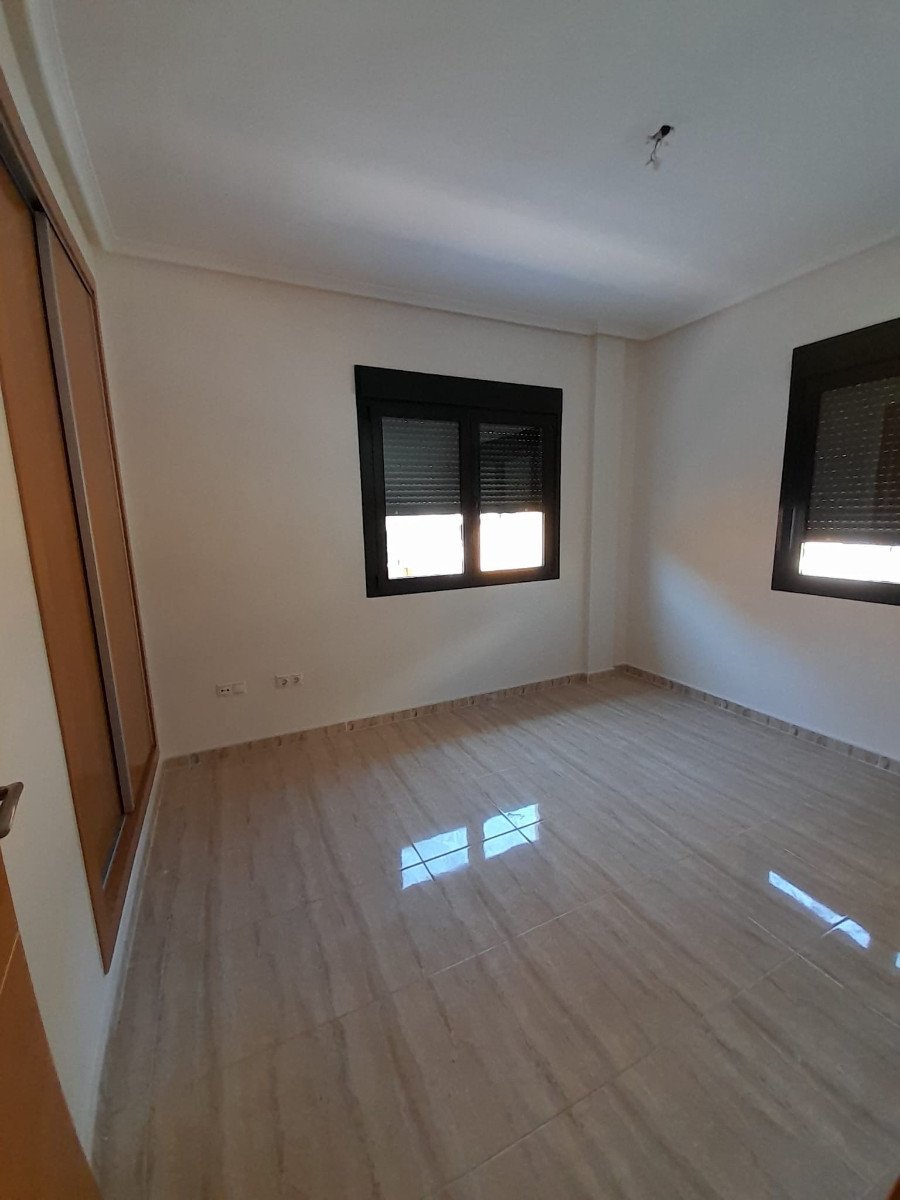 5 Bed 3 Bath Villa in Ciudad Quesada - Caza De Casa
