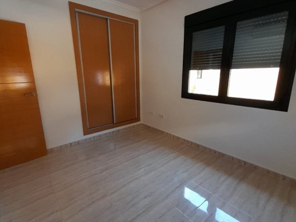 5 Bed 3 Bath Villa in Ciudad Quesada - Caza De Casa