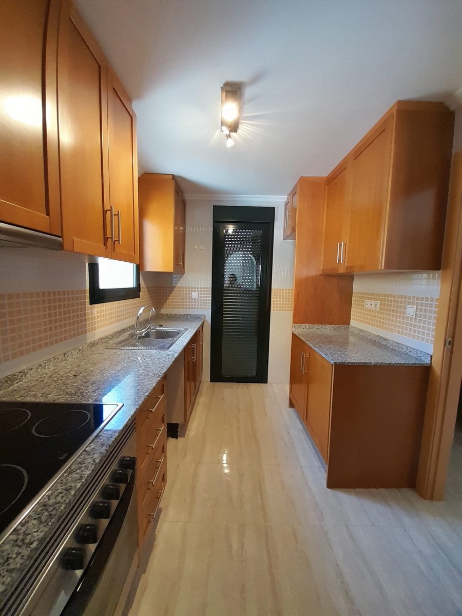 5 Bed 3 Bath Villa in Ciudad Quesada - Caza De Casa