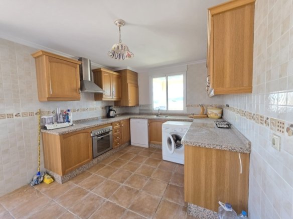 3 Bedroom 2 Bathroom Villa in Monóvar/Monóver - Caza De Casa