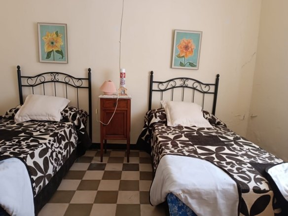 5 Bed 1 Bath Country House in Yecla - Caza De Casa
