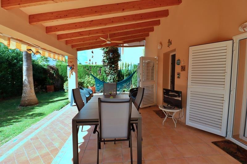 3 Bedroom 2 Bathroom Villa in Oliva - Caza De Casa