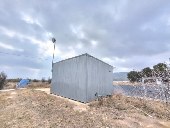 1 Bath Commercial in Aspe - Caza De Casa