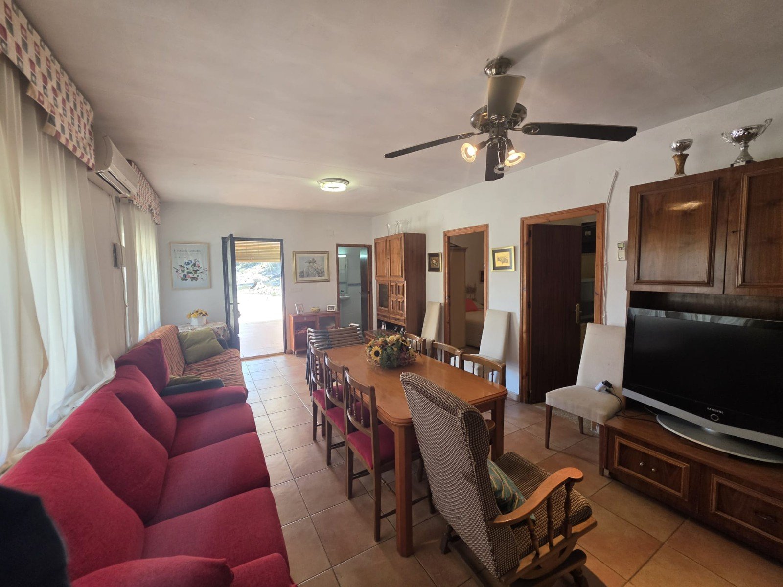 4c1a460d59bedf5d 3 Bedroom 1 Bathroom Villa in Yecla - Caza De Casa