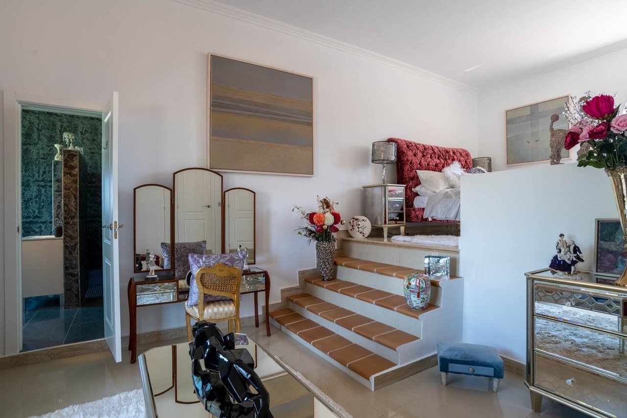 4cda5791-8d5f-43b8-b4f6-bf3c5a189efc_xlarge 4 Bedroom 3 Bathroom Villa in San Miguel de Salinas - Caza De Casa