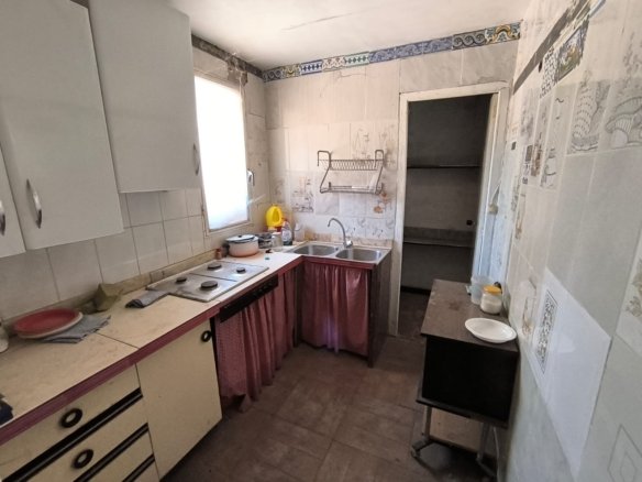 4 Bedroom 1 Bathroom Country House in Caudete - Caza De Casa