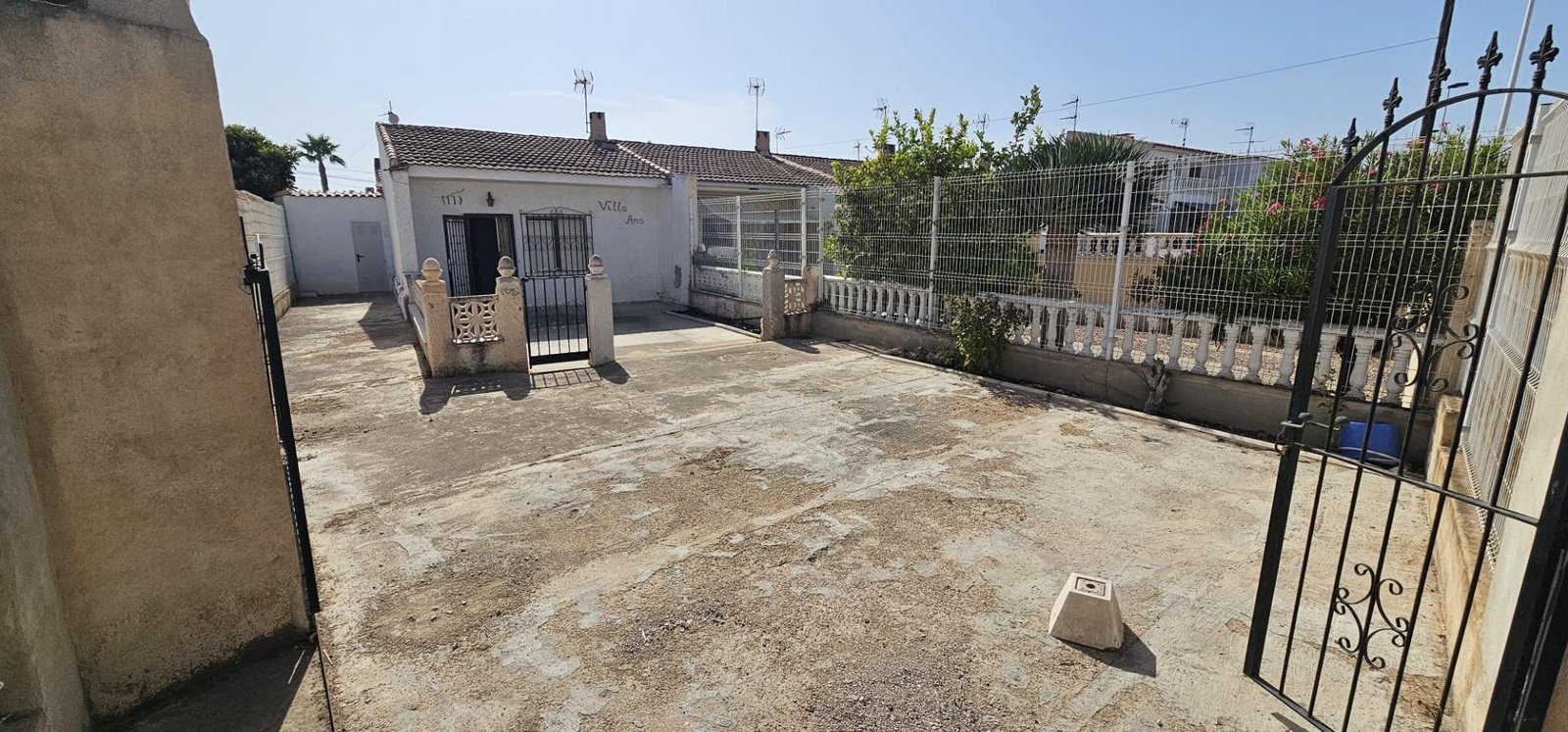 2 Bedroom 1 Bathroom Town House in Torrevieja - Caza De Casa