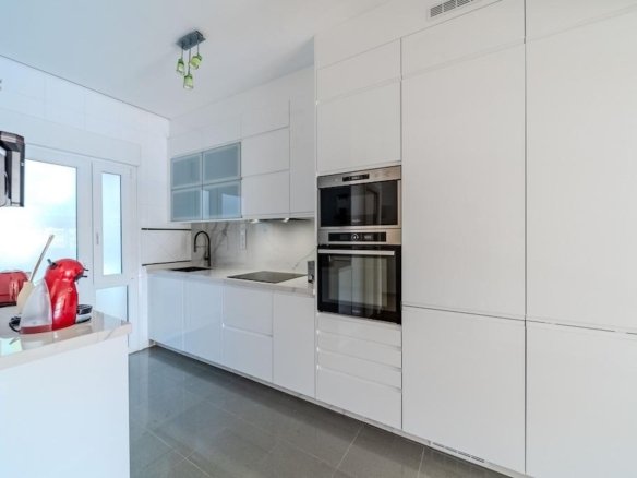 3 Bedroom 2 Bathroom Town House in Orihuela Costa - Caza De Casa