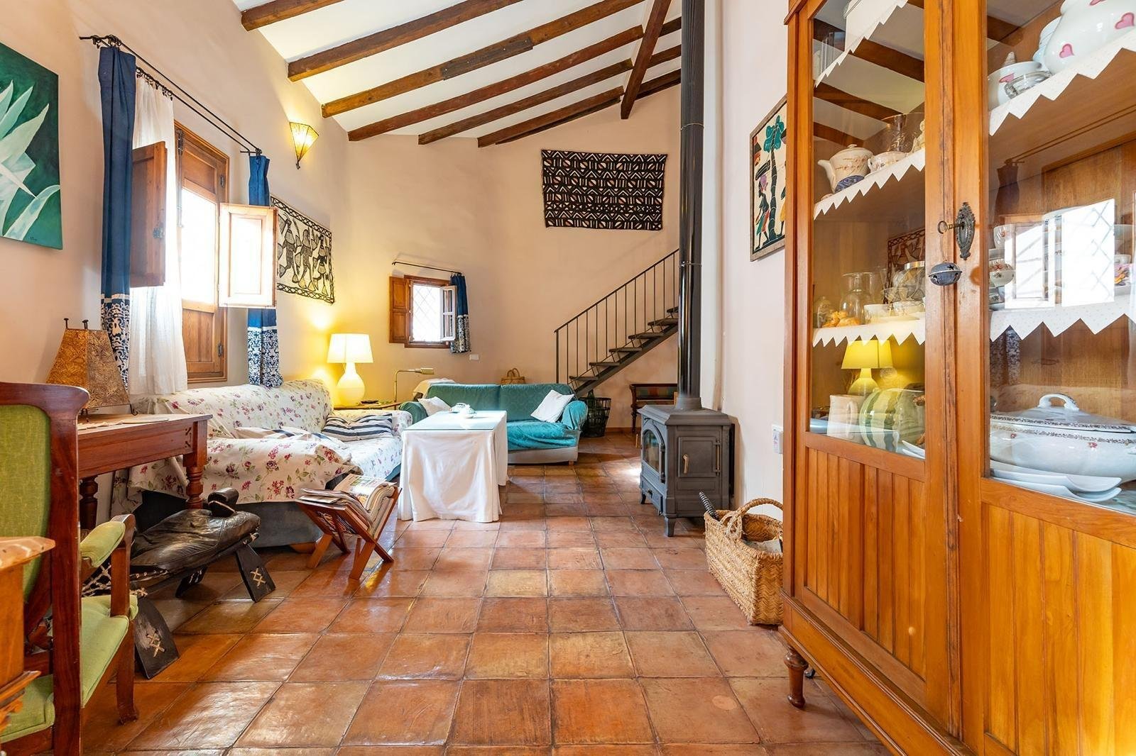 8 Bedroom 4 Bathroom Town House in Los Martinez Del Puerto - Caza De Casa