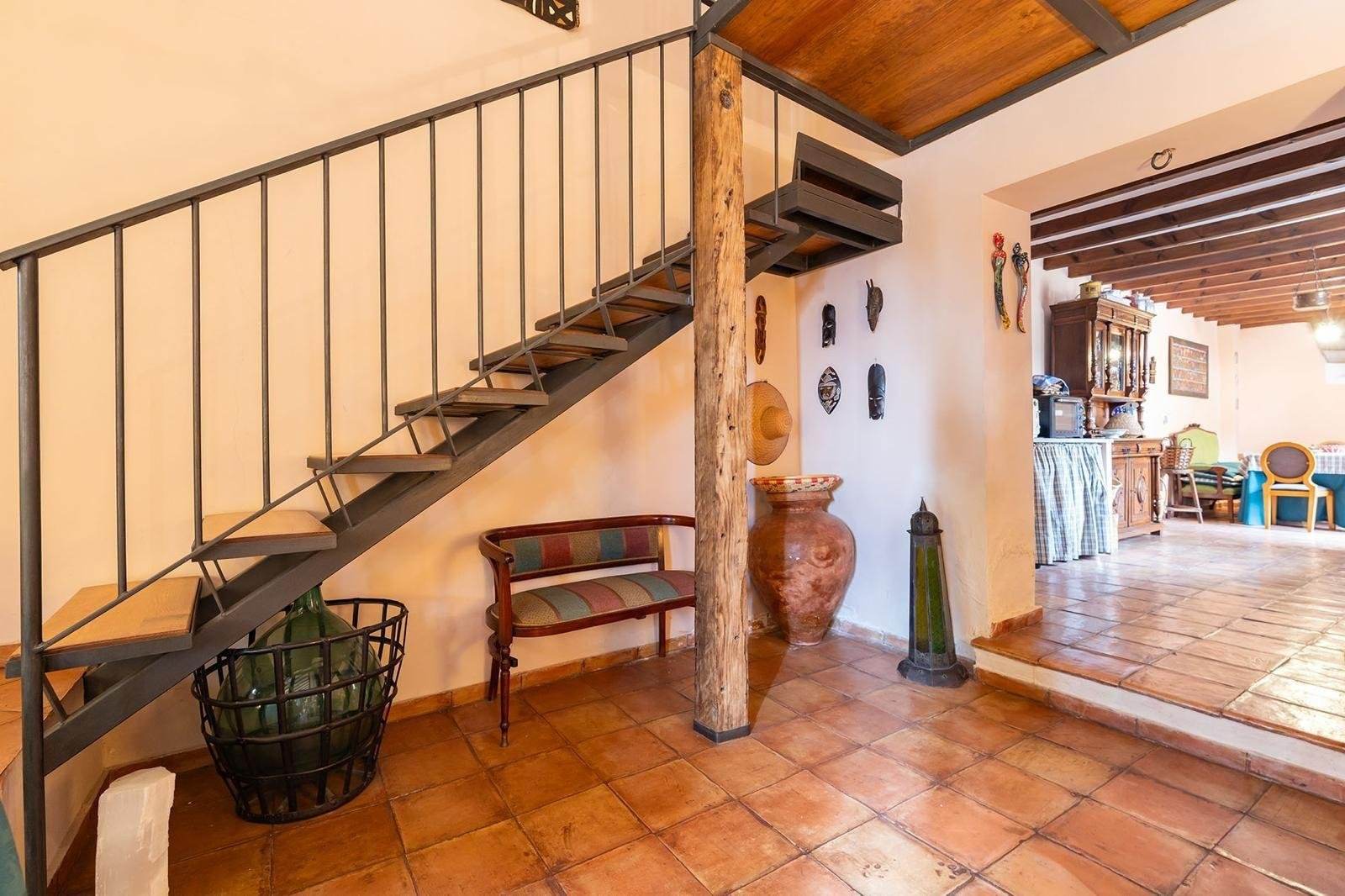 8 Bedroom 4 Bathroom Town House in Los Martinez Del Puerto - Caza De Casa