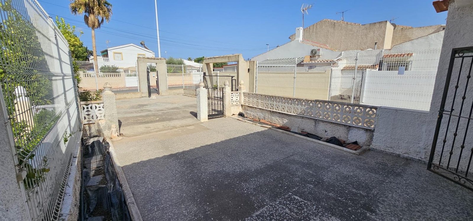2 Bedroom 1 Bathroom Town House in Torrevieja - Caza De Casa