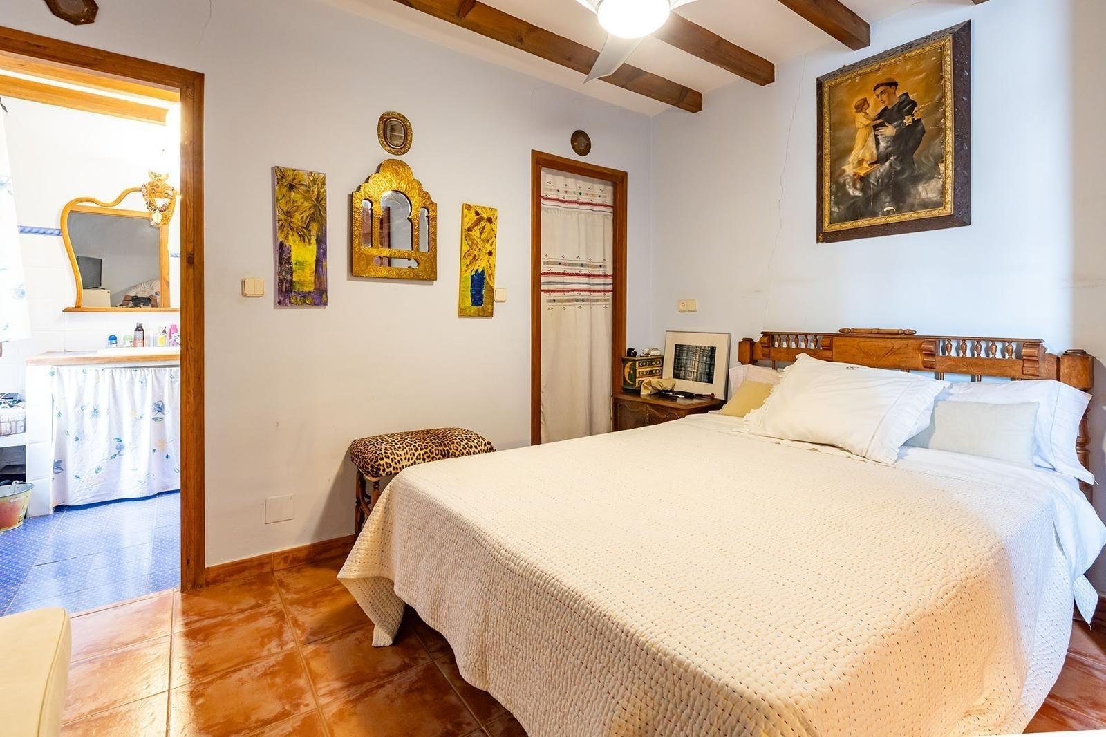 8 Bedroom 4 Bathroom Town House in Los Martinez Del Puerto - Caza De Casa