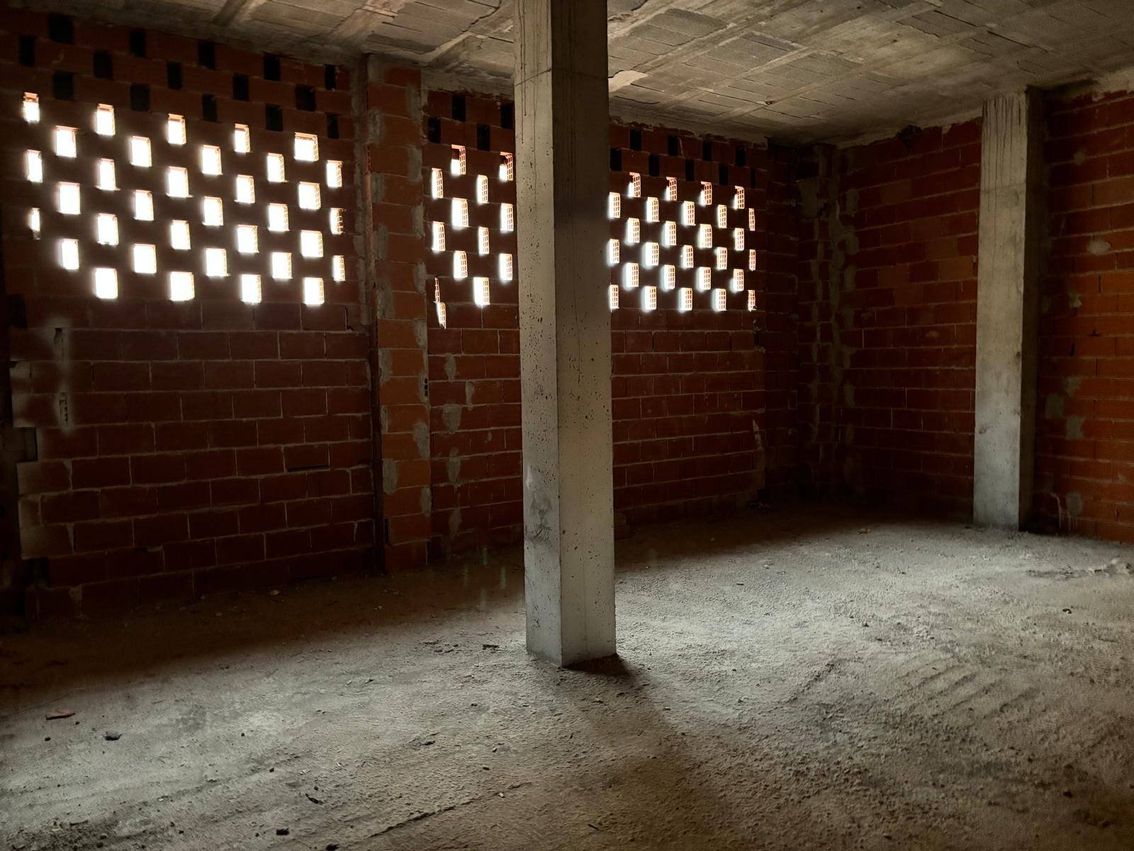 Commercial in Murcia - Caza De Casa