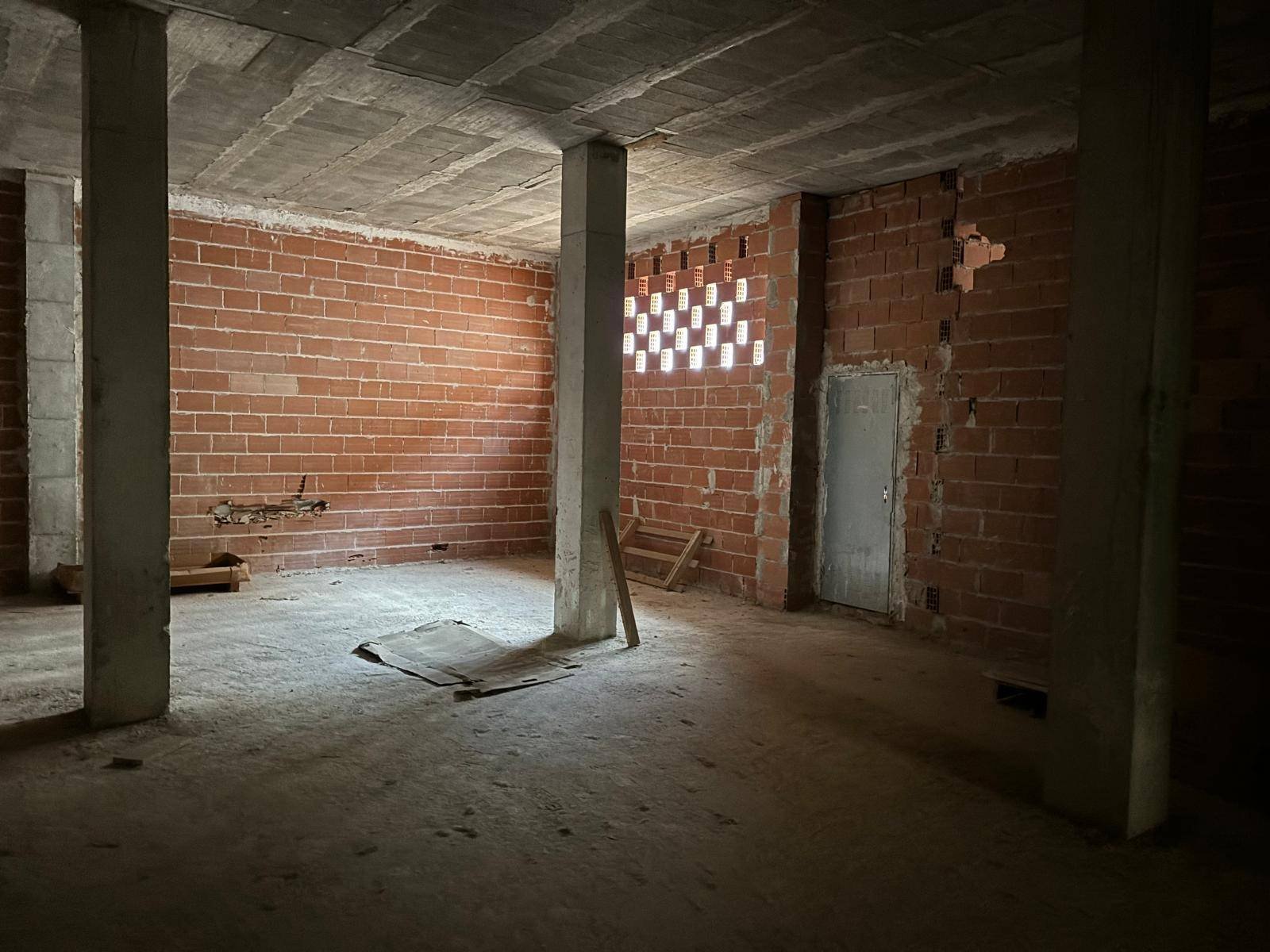 Commercial in Murcia - Caza De Casa