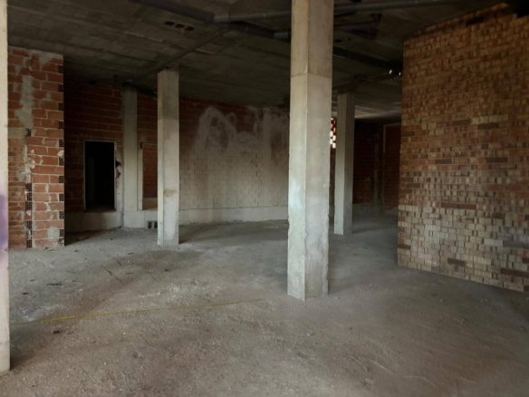 Commercial in Murcia - Caza De Casa