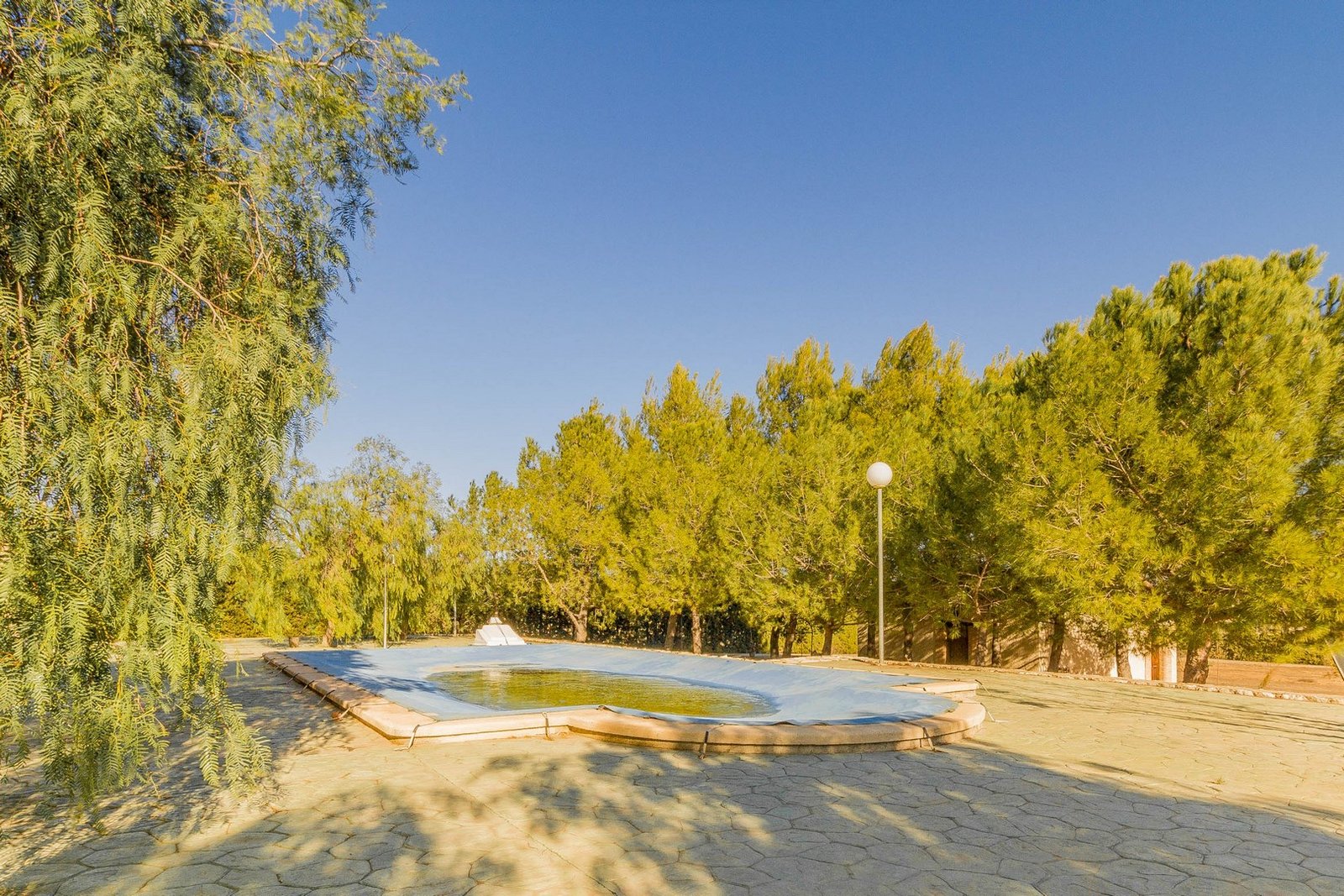 7 Bedroom 3 Bathroom Villa in Yecla - Caza De Casa