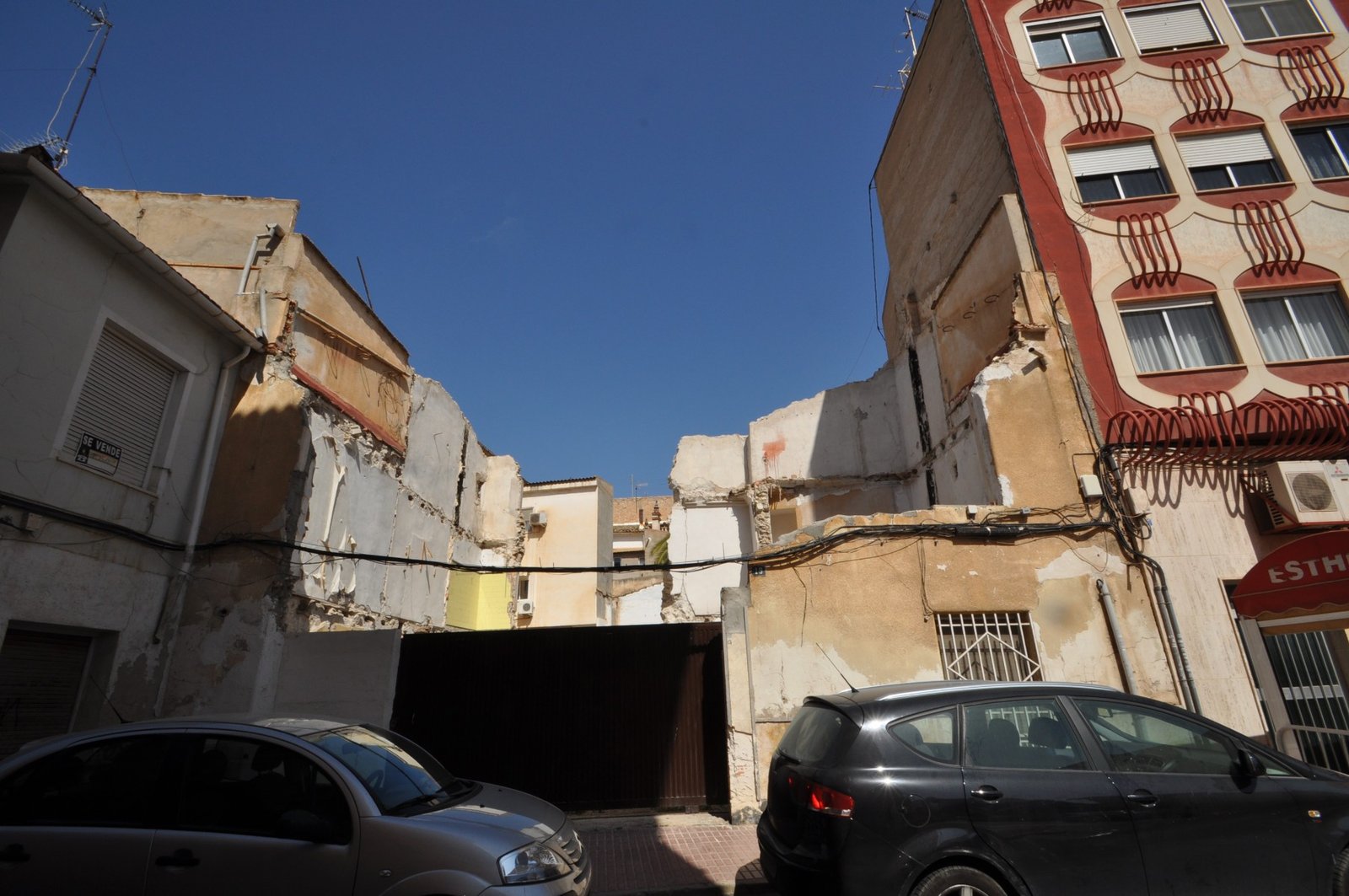 215 m² Land in Monóvar/Monóver - Caza De Casa
