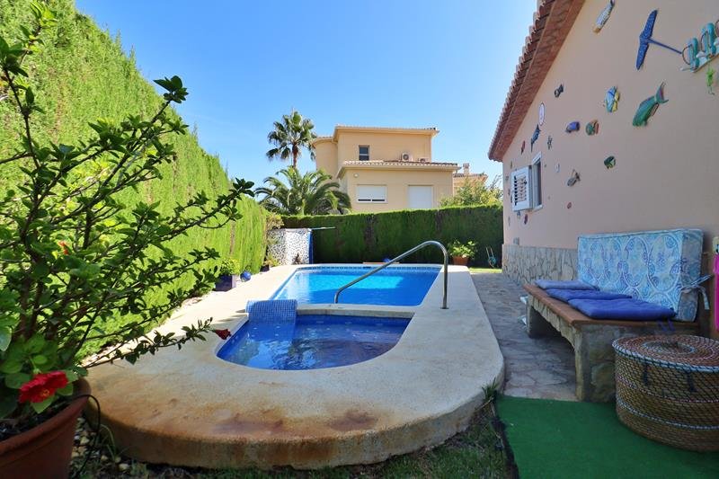 3 Bedroom 2 Bathroom Villa in Oliva - Caza De Casa